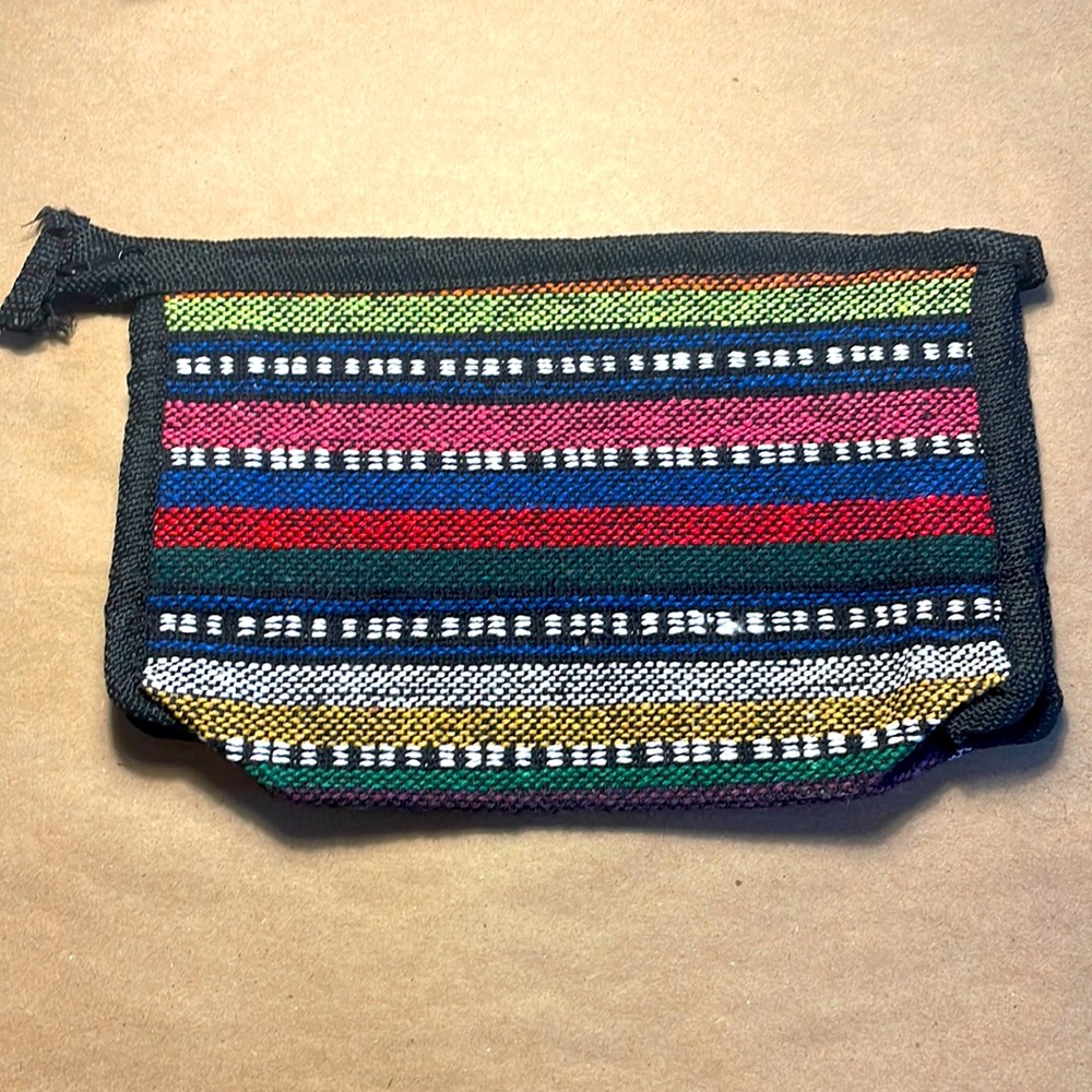 Small handbag.